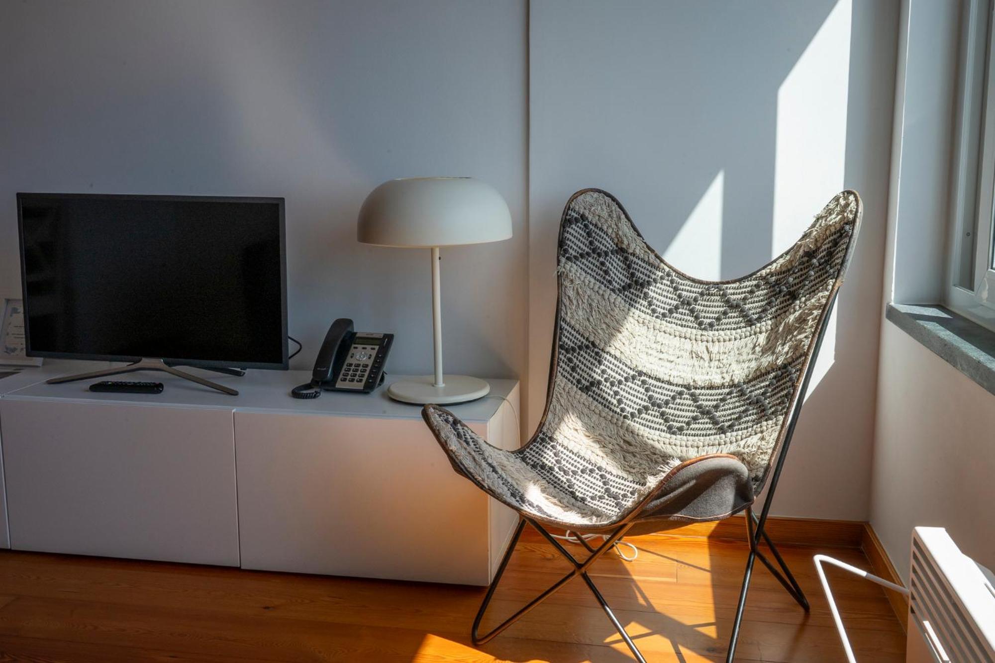 Casa Dos Remedios Apartment อังกรา ดู เอโรอิสโม ภายนอก รูปภาพ