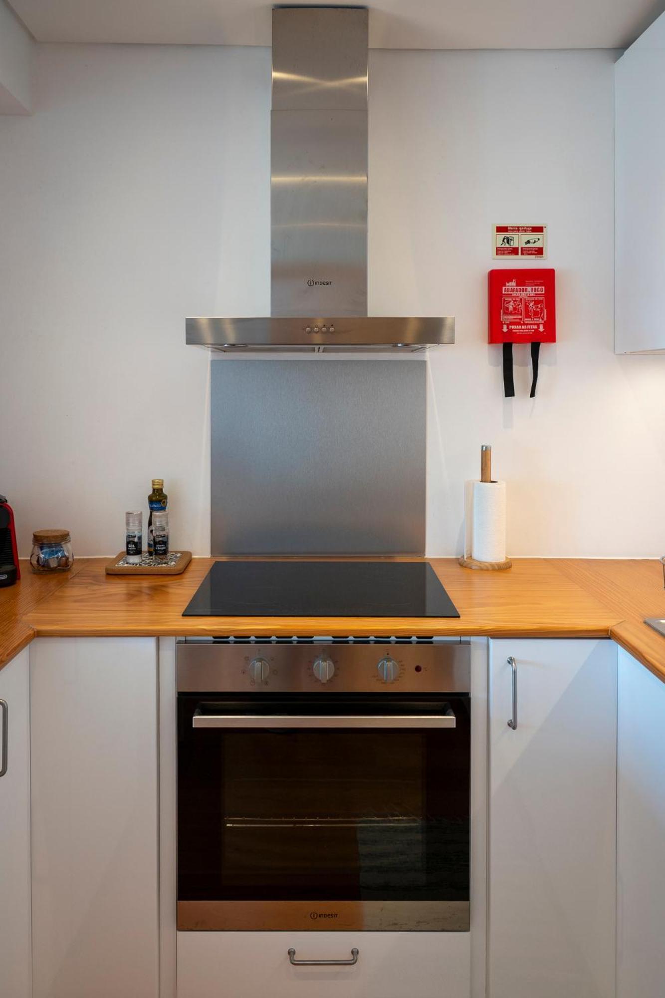Casa Dos Remedios Apartment อังกรา ดู เอโรอิสโม ภายนอก รูปภาพ