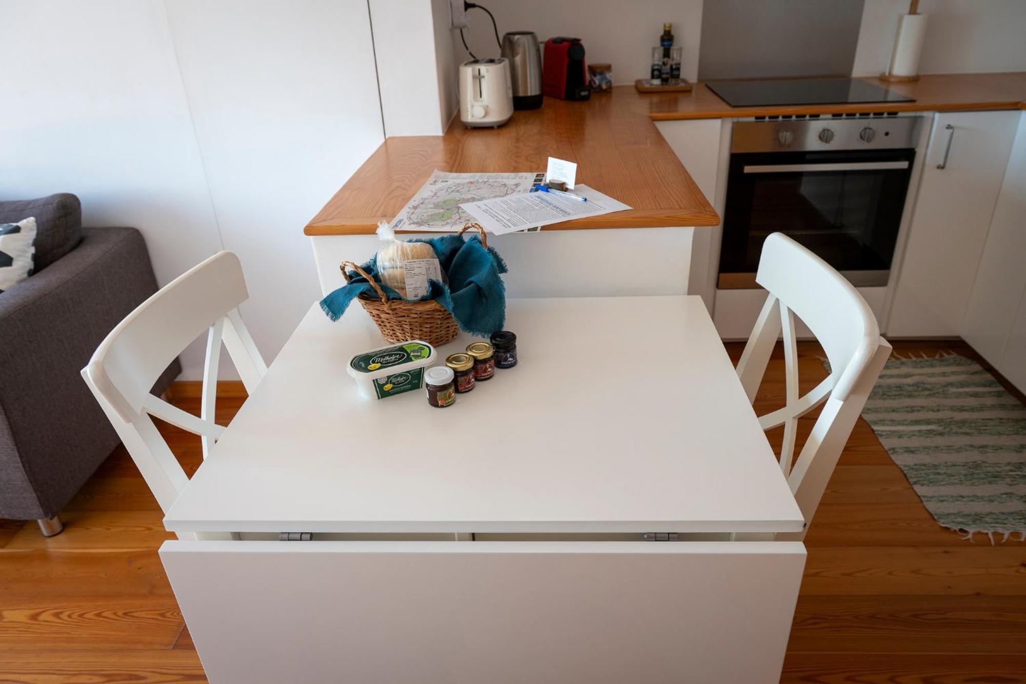 Casa Dos Remedios Apartment อังกรา ดู เอโรอิสโม ภายนอก รูปภาพ