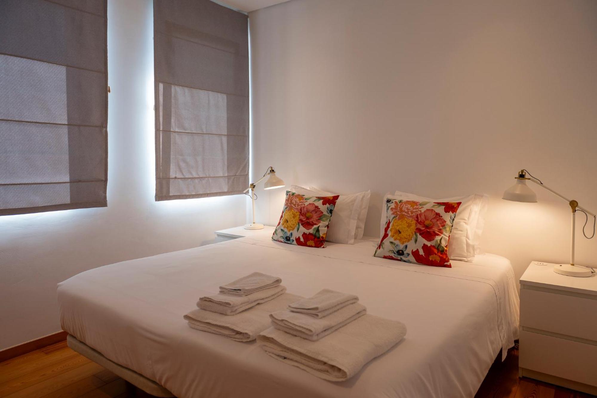 Casa Dos Remedios Apartment อังกรา ดู เอโรอิสโม ภายนอก รูปภาพ